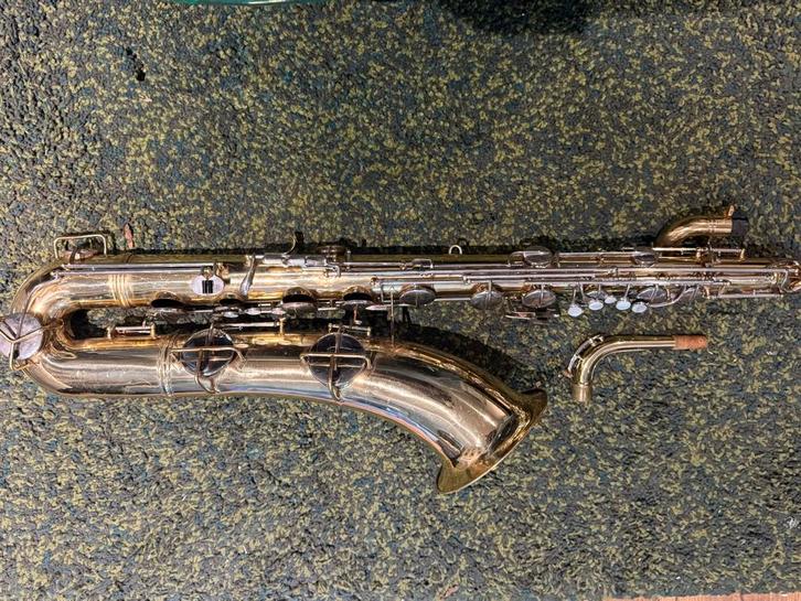 Conn 12M baritonsaxofoon (1970) Tweekleurig zonder lage A, Muziek en Instrumenten, Instrumenten | Toebehoren, Ophalen of Verzenden