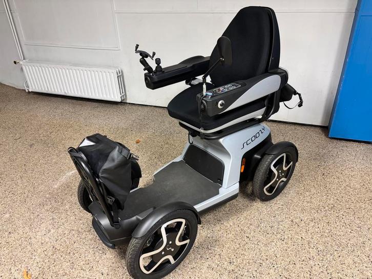 Scootmobiel scoozy Nieuwstraat  27 km nog maar gereden, Divers, Voitures sans permis & Scooters pour invalides, Comme neuf, Enlèvement