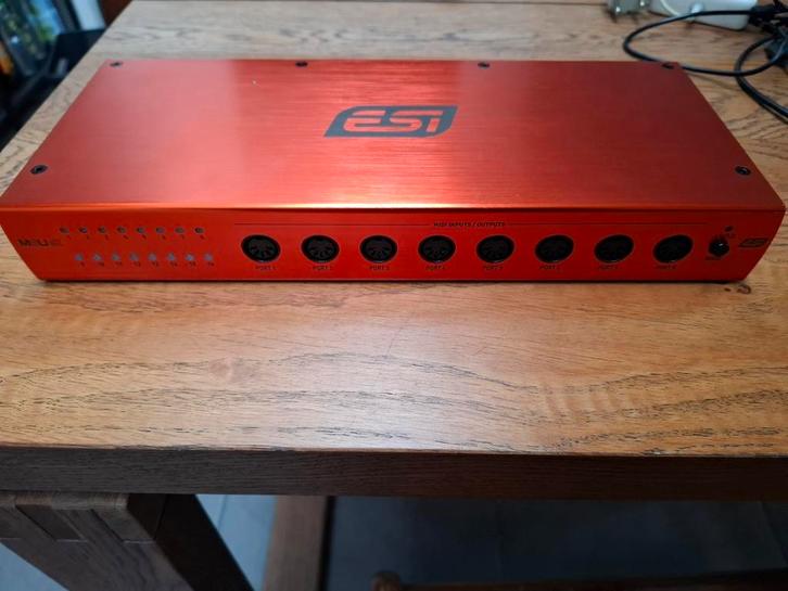 16-poorts USB 3.0 MIDI-interface met USB-hub, Musique & Instruments, Équipement Midi, Comme neuf, Enlèvement ou Envoi