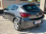 OPEL ASTRA 1.7CDTI 1ER PROPRIÉTAIRE 2012 EURO 5, Auto's, Opel, Voorwielaandrijving, Euro 5, Stof, Zwart