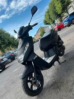 PEUGEOT KISBEE BLACK EDITION CLASSE A 25KM/H, Fietsen en Brommers, Ophalen of Verzenden, Gebruikt