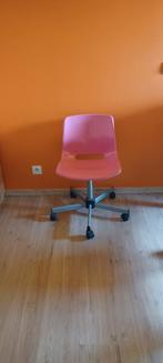 Bureaustoel kinderkamer, Ophalen