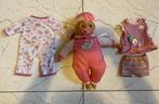 Babypop 34 cm + 2 kledingsetjes, Gebruikt, Ophalen of Verzenden, Babypop