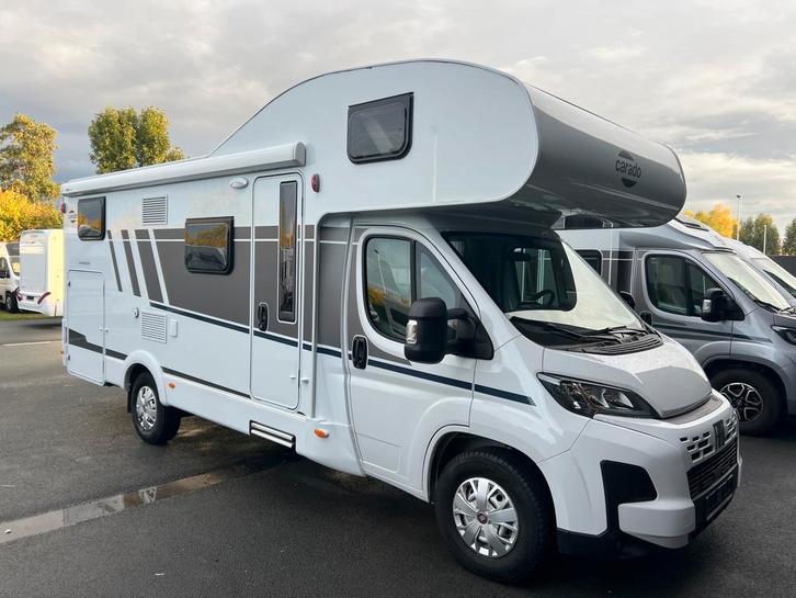 Carado Hymer A 464 AUTOMATIC avec 6 sièges et couchages, Caravanes & Camping, Camping-cars, Entreprise, jusqu'à 6, Alcôve, Carado