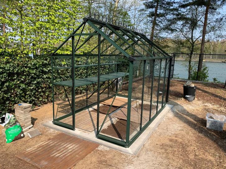 SERRE te koop - ROYAL WELL Serre Burford 106, Tuin en Terras, Overige Tuin en Terras, Zo goed als nieuw, Ophalen