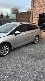 Opel astra 1.2 Sportstourer, Auto's, Opel, Voorwielaandrijving, Stof, USB, 5 deurs