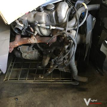 Mercedes W123 2.0 diesel Kaal Motorblok beschikbaar voor biedingen