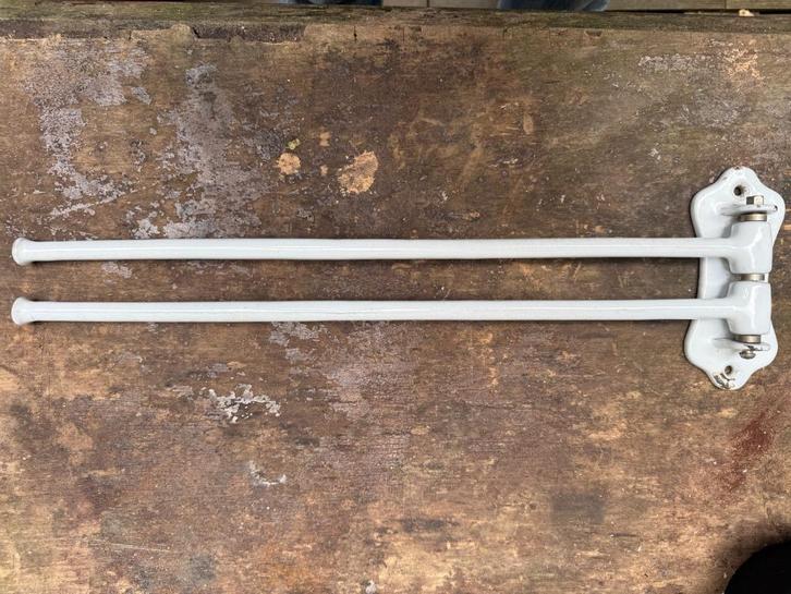 Antieke geëmailleerde gietijzeren servethouder, jaren 20, Antiek en Kunst, Antiek | Woonaccessoires, Ophalen