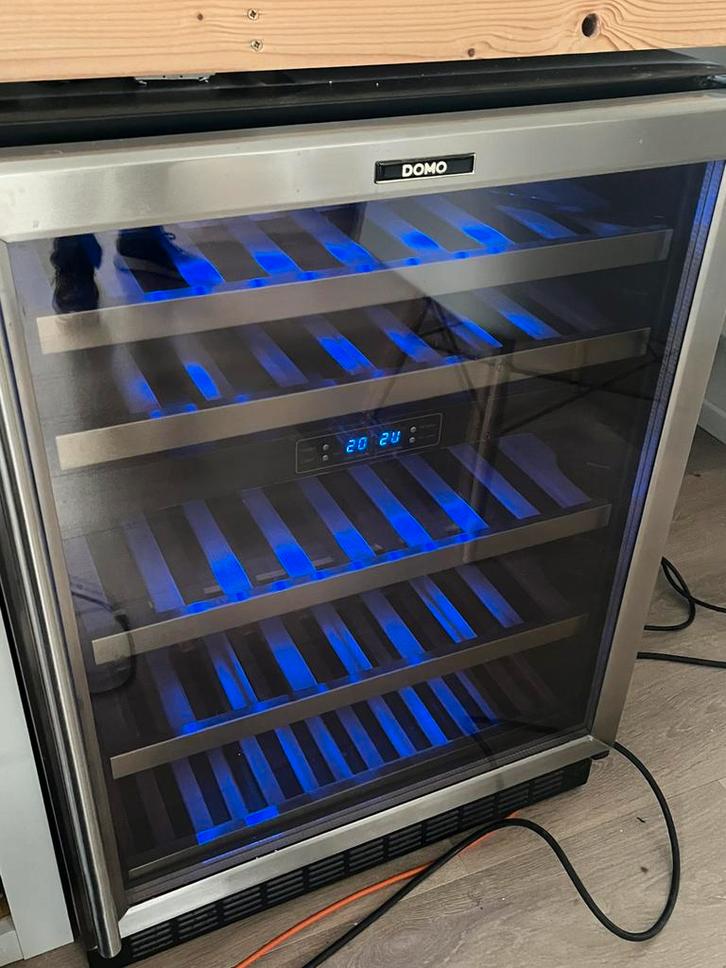 Wijnklimaat kast Domo, Elektronische apparatuur, Koelkasten en IJskasten, Zo goed als nieuw, Ophalen