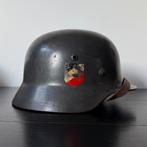 Duitse helm M35 DD luftwaffe, Verzamelen, Militaria | Tweede Wereldoorlog, Ophalen of Verzenden, Landmacht, Helm of Baret