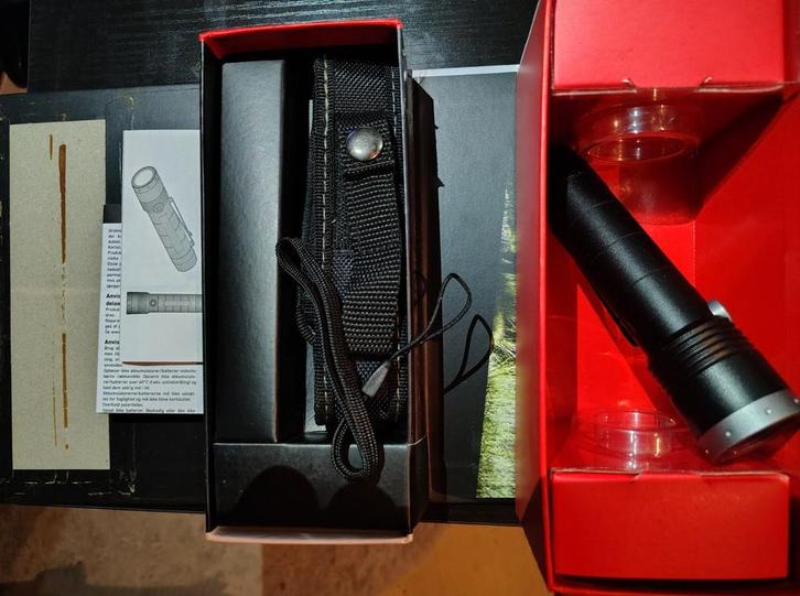 Ledlenser MT10 zaklamp, Caravans en Kamperen, Zaklampen, Ophalen of Verzenden