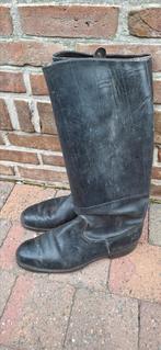 Paar Duitse RZM-laarzen, Verzamelen, Ophalen