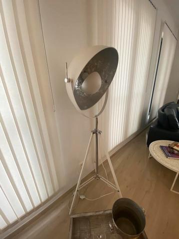 Lampadaire Studio Light 