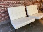 2 x Barcelona chair replica, Huis en Inrichting, Fauteuils, Ophalen