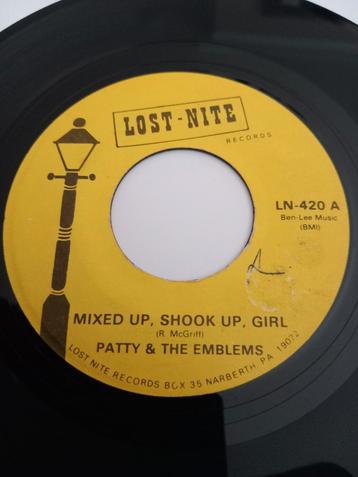 PATTY & THE EMBLEMS.  VG. POPCORN 45T 