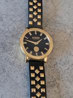 Dames horloge ,versus versace ,nieuwstaat en nieuwe batterij, Handtassen en Accessoires, Ophalen, Zo goed als nieuw