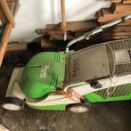 Grasmachine met opvangbak te Wervik, Tuin en Terras, Ophalen, Zo goed als nieuw, Opvangbak