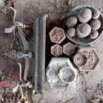 Bascule vintage..met of zndr gewichten... beschikbaar voor biedingen