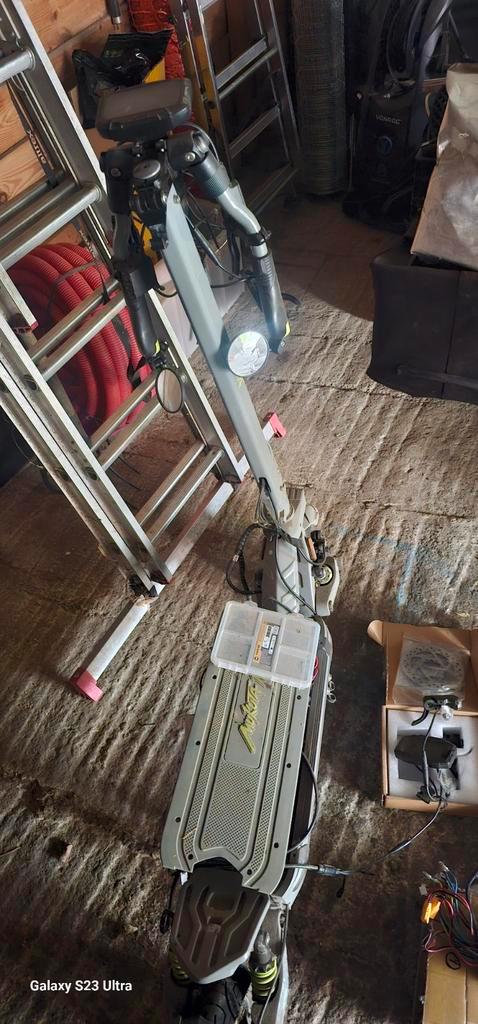 mukuta 10plus, Fietsen en Brommers, Steps, Gebruikt, Ophalen