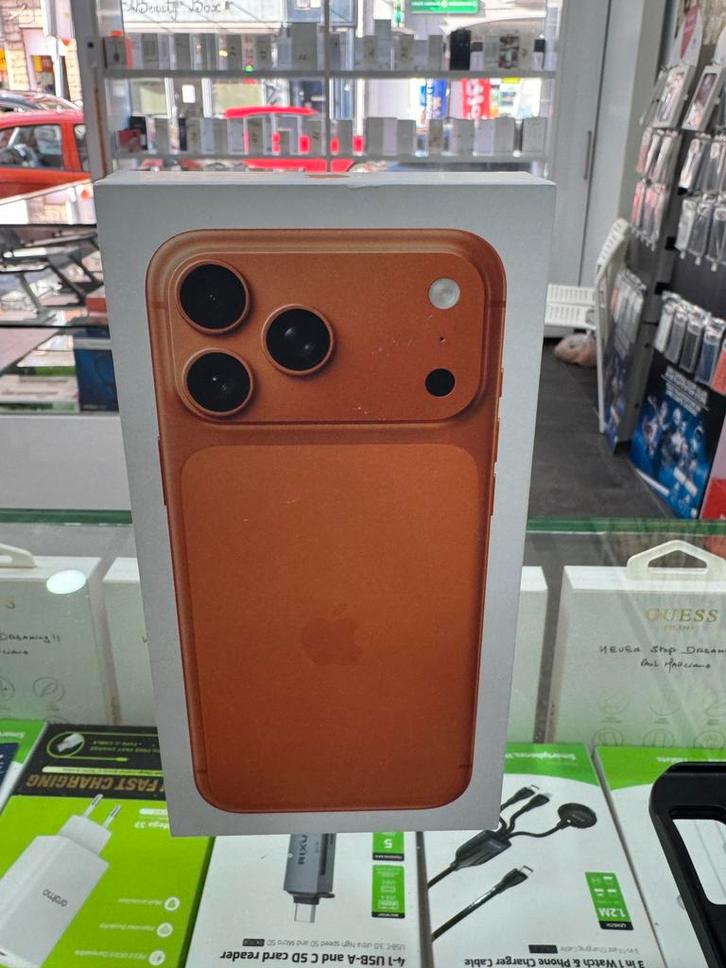 iPhone 17 Pro Max 256 GB oranje — Nieuw, Telecommunicatie, Mobiele telefoons | Hoesjes en Screenprotectors | Apple iPhone, Nieuw