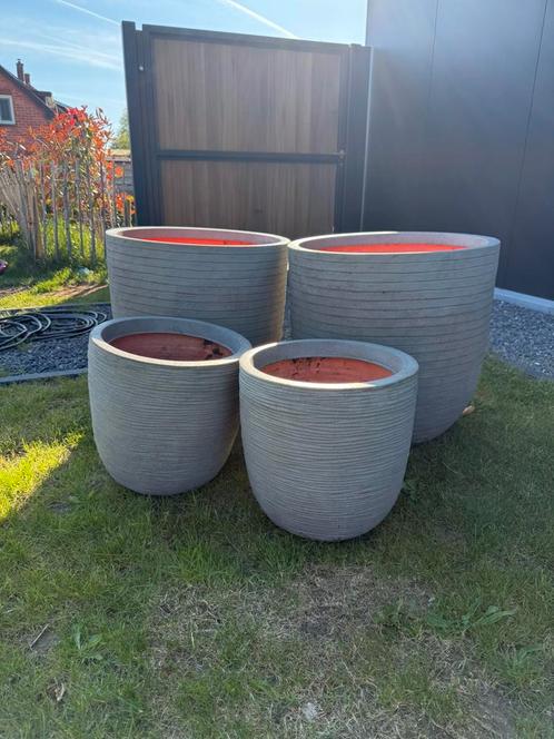 4 Capi Europe bloempotten, Tuin en Terras, Bloembakken en Plantenbakken, Zo goed als nieuw, Ophalen
