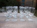 12 Wijnglazen., Enlèvement, Utilisé