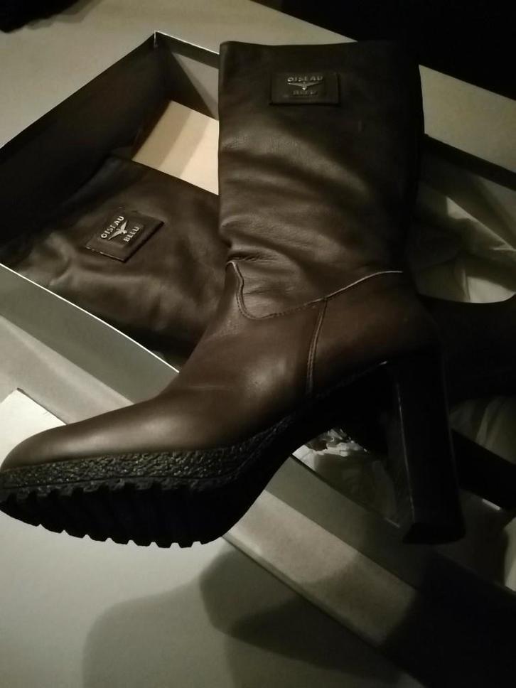 Hoge dure bruine dames laarzen, NIEUW, echt leder, Kleding | Dames, Schoenen, Nieuw, Hoge laarzen, Bruin, Ophalen of Verzenden