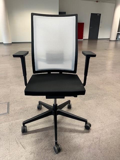 Chaises Bureau pro ergonomique accoudoir ds un état parfait, Huis en Inrichting, Bureaustoelen, Zo goed als nieuw, Bureaustoel