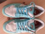 Nike lage sneakers 43, Nike SB, Ophalen of Verzenden, Sneakers, Gedragen