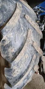 Pneu 620 70 r42, Articles professionnels, Enlèvement ou Envoi