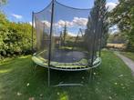 Trampoline (met beschadigde zij-netten), Ophalen, Gebruikt