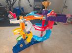 Vtech toet toet auto´s tornado stuntpark, inclusief 1 auto, Kinderen en Baby's, Racebaan, Zelf te bouwen, Zo goed als nieuw, Handmatig