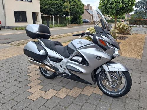 Honda pan european st1300 bouwjaar 2004, Motoren, Motoren | Honda, Particulier, Toermotor, ABS, Ophalen