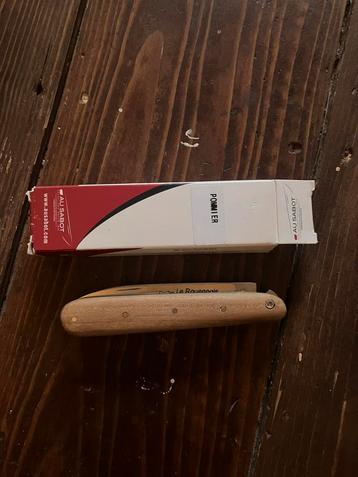 Zakmes “le rouennais”  beschikbaar voor biedingen
