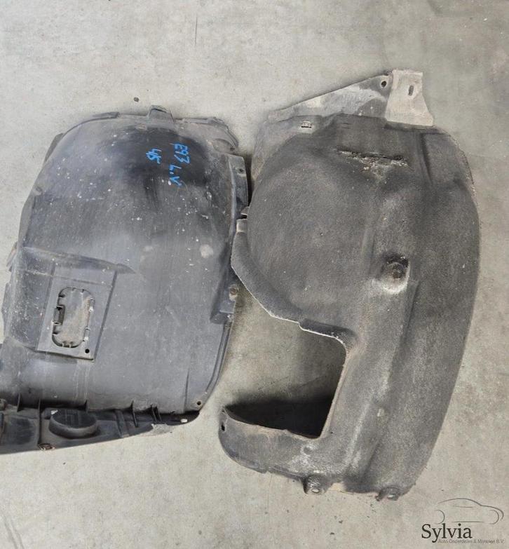 Binnenscherm Wielkuip Modderkuip voorzijde links BMW 3 serie, Auto-onderdelen, Carrosserie, Bumper, Gebruikt, Ophalen of Verzenden