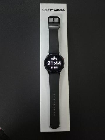 Montre Samsung Galaxy Watch 4 neuve !! beschikbaar voor biedingen