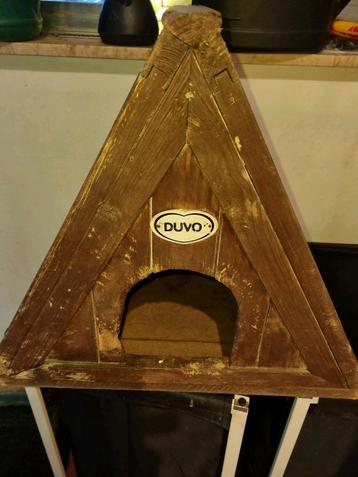 Houten hok Duvo beschikbaar voor biedingen