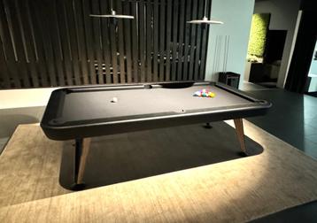 RS Barcelona Diagonal design Pool tafel 8ft met keu rack beschikbaar voor biedingen