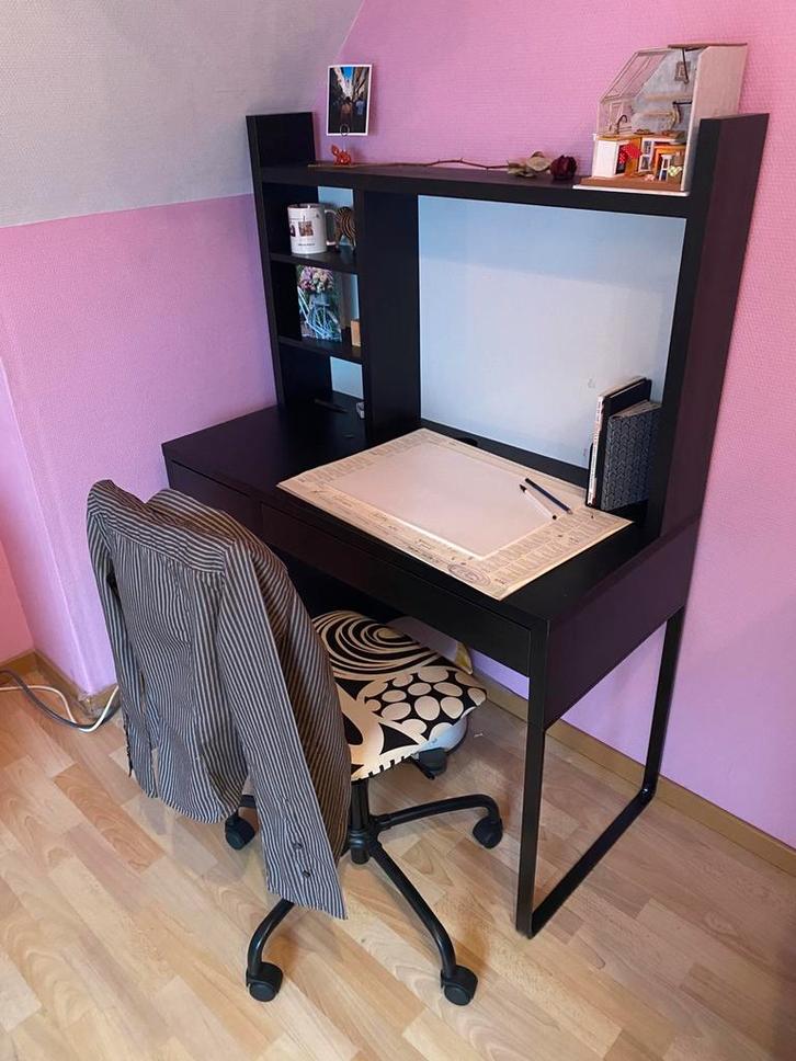 Bureau MICKE IKEA, Maison & Meubles, Bureaux, Comme neuf, Bureau, Enlèvement