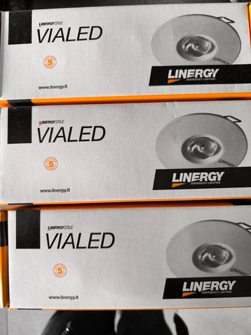 Led + batterie de secours de marque Linergy vialed, Enlèvement