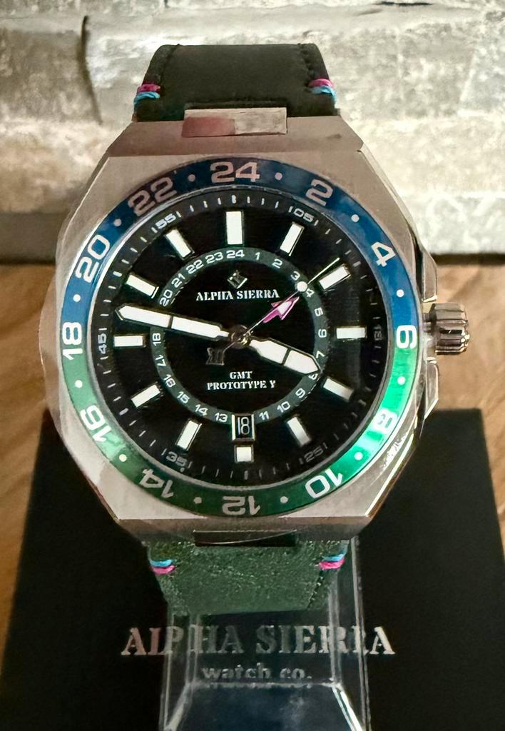 ALPHA SIERRA PROTOTYPE Y SPORT CHRONO TWV599€! 💯%NIEUW!, Handtassen en Accessoires, Sporthorloges, Nieuw, Ophalen of Verzenden