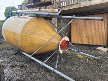 Silo polyest: 5 tonnes., Enlèvement