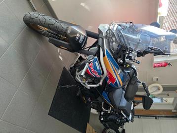 Moto trail mt 800 beschikbaar voor biedingen