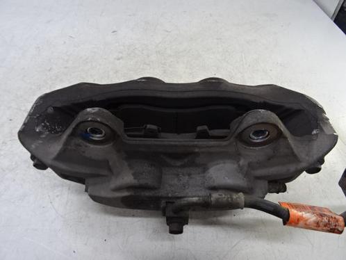 REMKLAUW RECHTS VOOR Ford USA Mustang VI Fastback, Auto-onderdelen, Remmen en Aandrijving, Amerikaanse onderdelen, Gebruikt