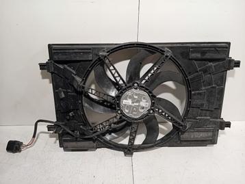 VENTILATEUR CC Audi A3 Sportback (8VA / 8VF) (5Q0121203CP), Utilisé, Audi