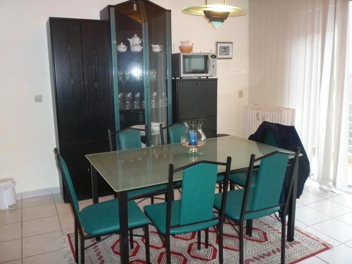 Eetplaats met glazen tafel, 6 stoelen, Huis en Inrichting, Complete eetkamers, Gebruikt, 4 tot 6 stoelen, Ophalen