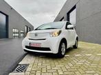 Toyota IQ 1.0 VVT-i Clim GPS-garantie - 12 maanden, Auto's, Toyota, 4 zetels, Stof, 50 kW, Zwart