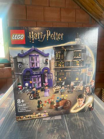 Lego Harry Potter 76439 Ollivanders & Madame Malkin’s Robes beschikbaar voor biedingen