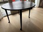 Charmant rond eettafeltje uit massief hout, Huis en Inrichting, Tafels | Eettafels, Ophalen, Gebruikt, 100 tot 150 cm, Rond