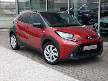 Toyota Aygo X 1.0i Benzine X-pulse +GPS +Keyless +Camera beschikbaar voor biedingen